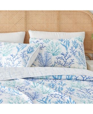 Blue Coral Microfiber Quilt Set With Shams