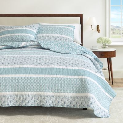 Stripe & Paisley Microfiber Quilt Set With Shams