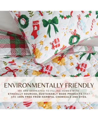 Festive Holiday Reversible Microfiber Quilt Set with Shams