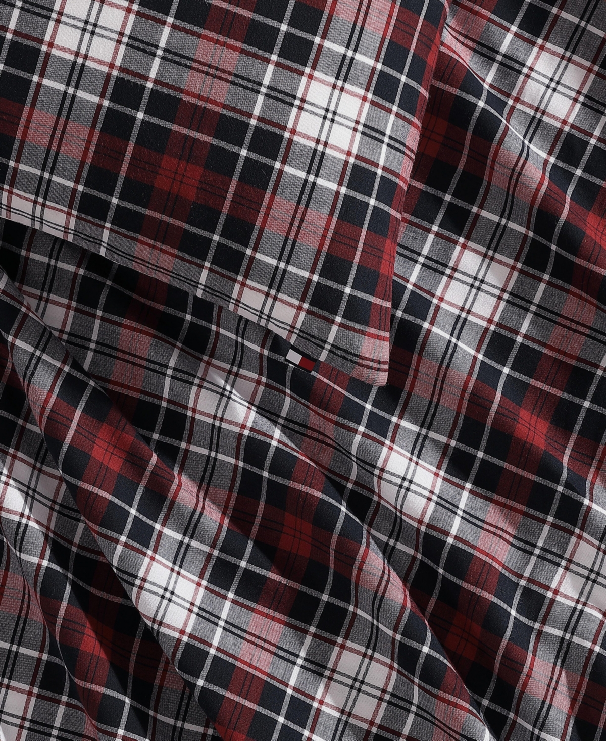Tommy Hilfiger Essential Tartan Cotton Comforter Set In White,red,navy Blue
