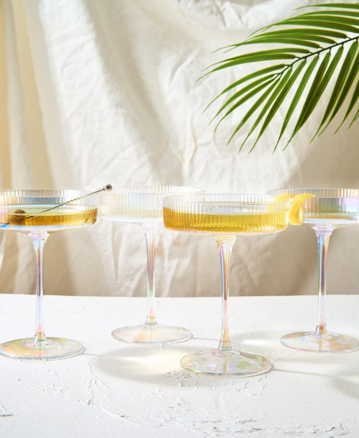 The Wine Savant Vintage Art Deco Coupe Glasses, Set Of 4 In Iridescent