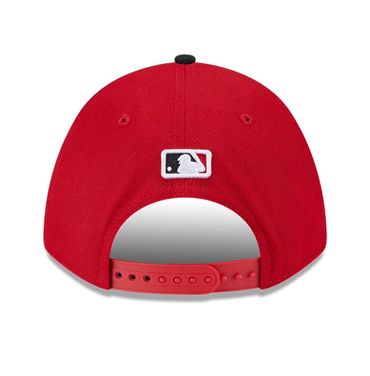Мужская кепка New Era Red Cincinnati Reds Player Replica 9FORTY Adjustable Hat — фото 3