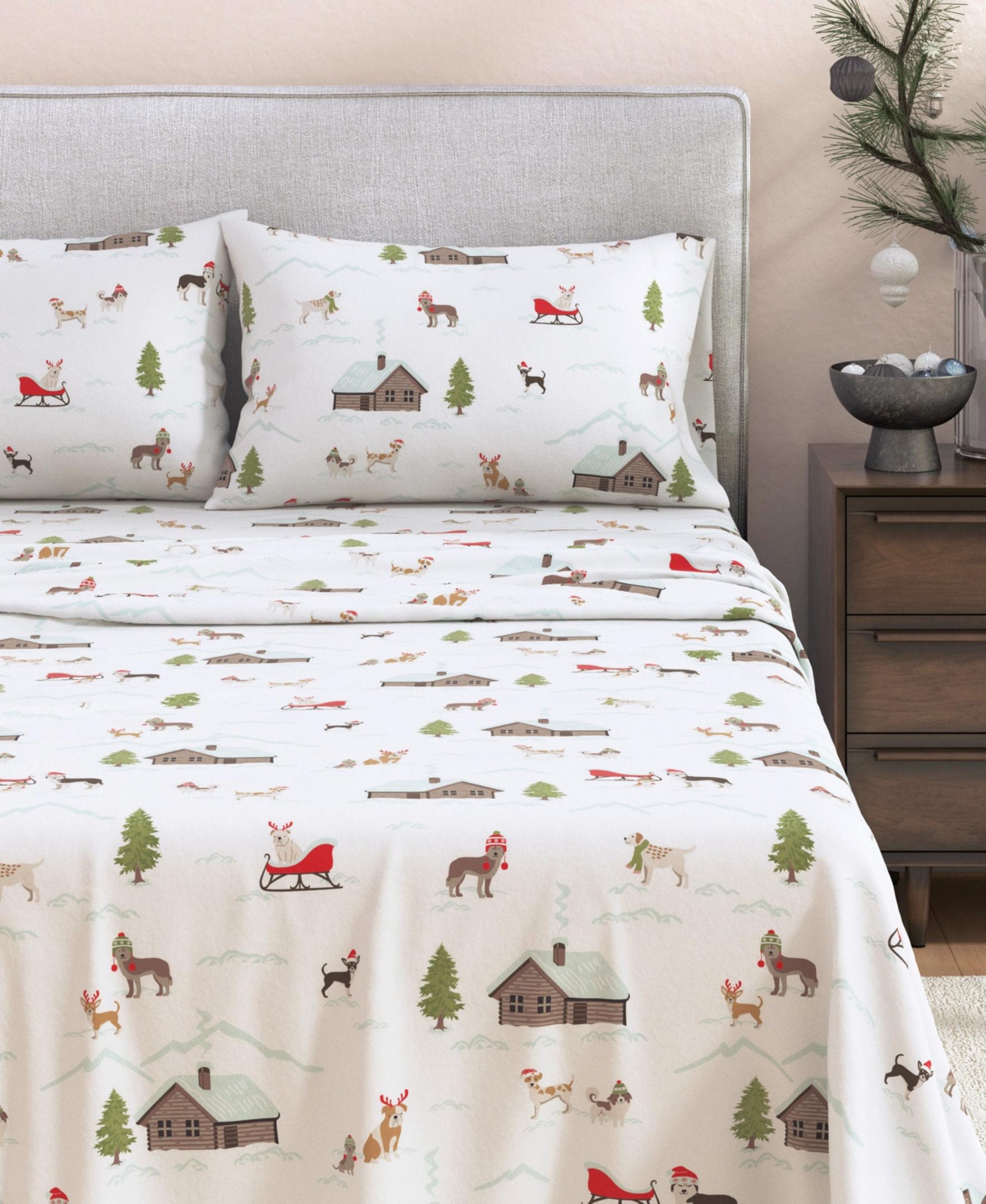 Linery & Co. Ultra-Soft Turkish Cotton Flannel Holiday Print Sheet Set