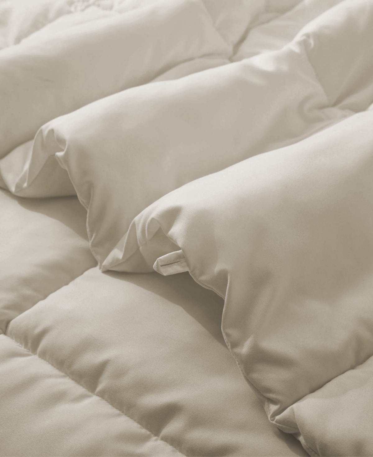 Unikome Ultimate Comfort Lightweight Down Alternative Comforter