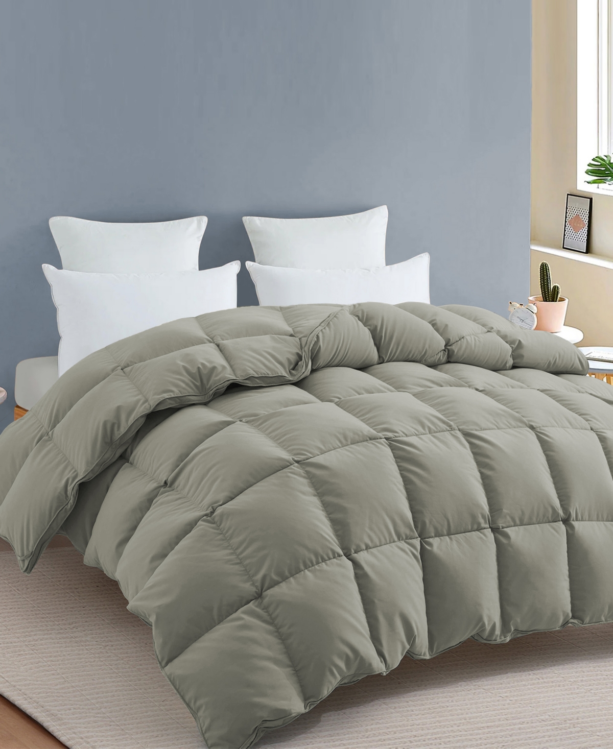 Unikome Medium Warmth Goose Feather Down Fiber Comforter, King In Green