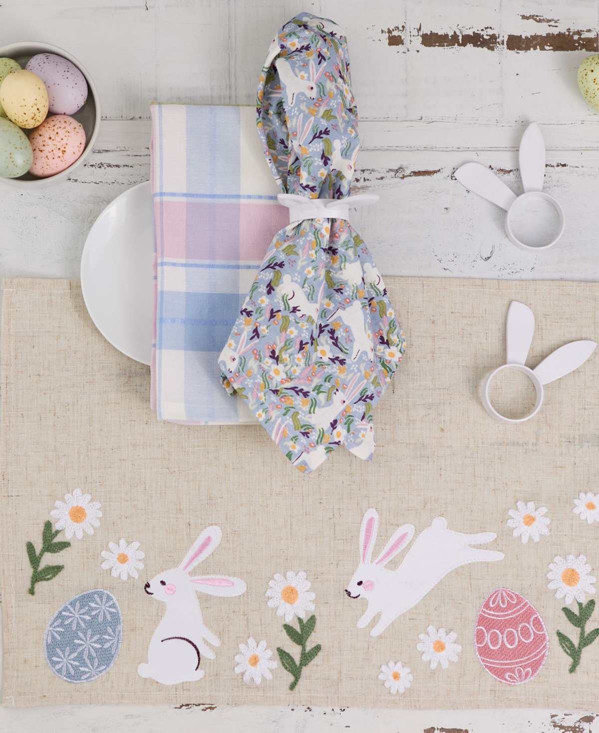 Design Imports Hoppy Easter Embellished Polyester Placemats, Set Of 4 In Beige