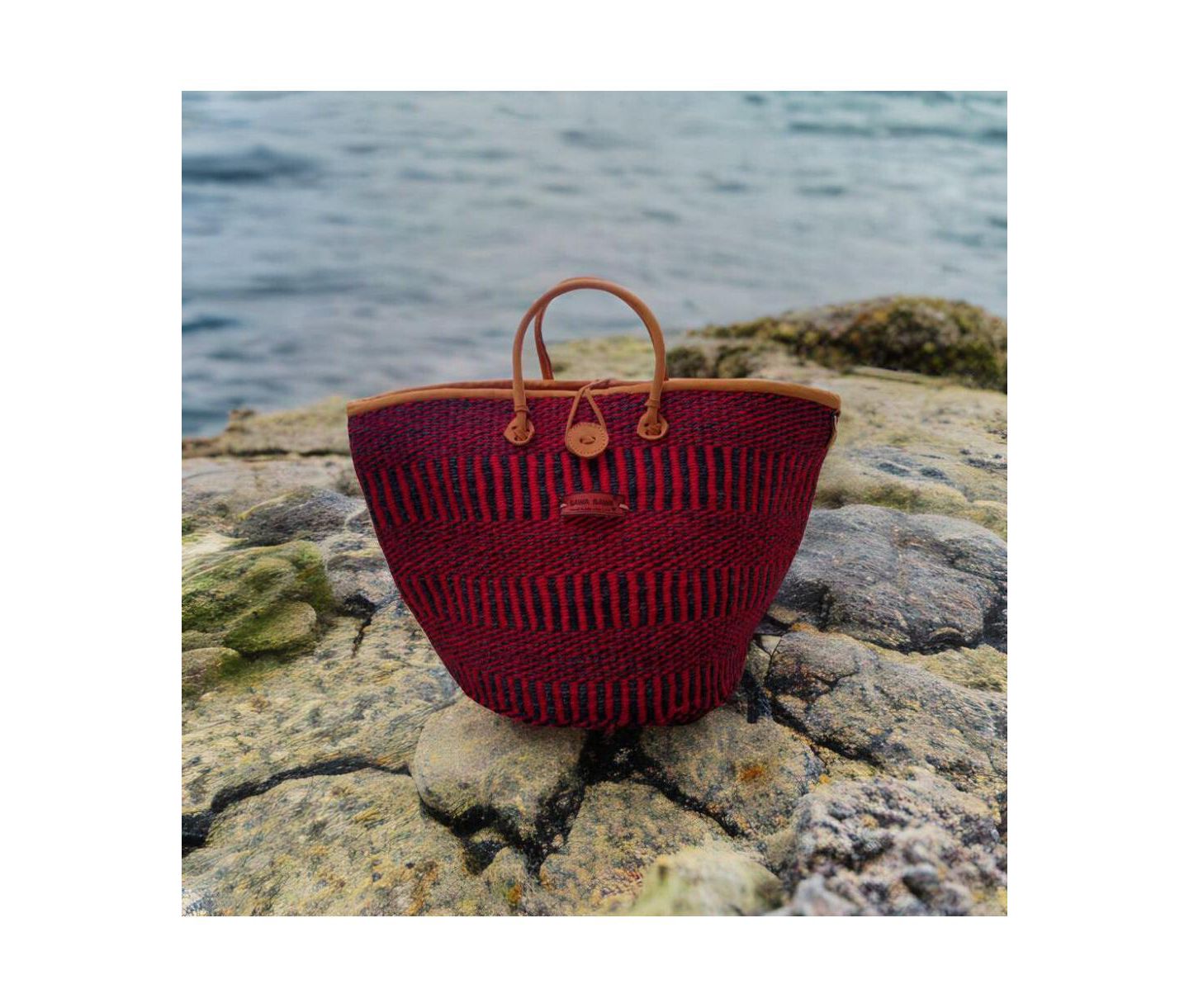 Женская сумка SAWA SAWA Resilient Handmade Sisal African Basket, цвет: Чёрный / Красный — фото 7