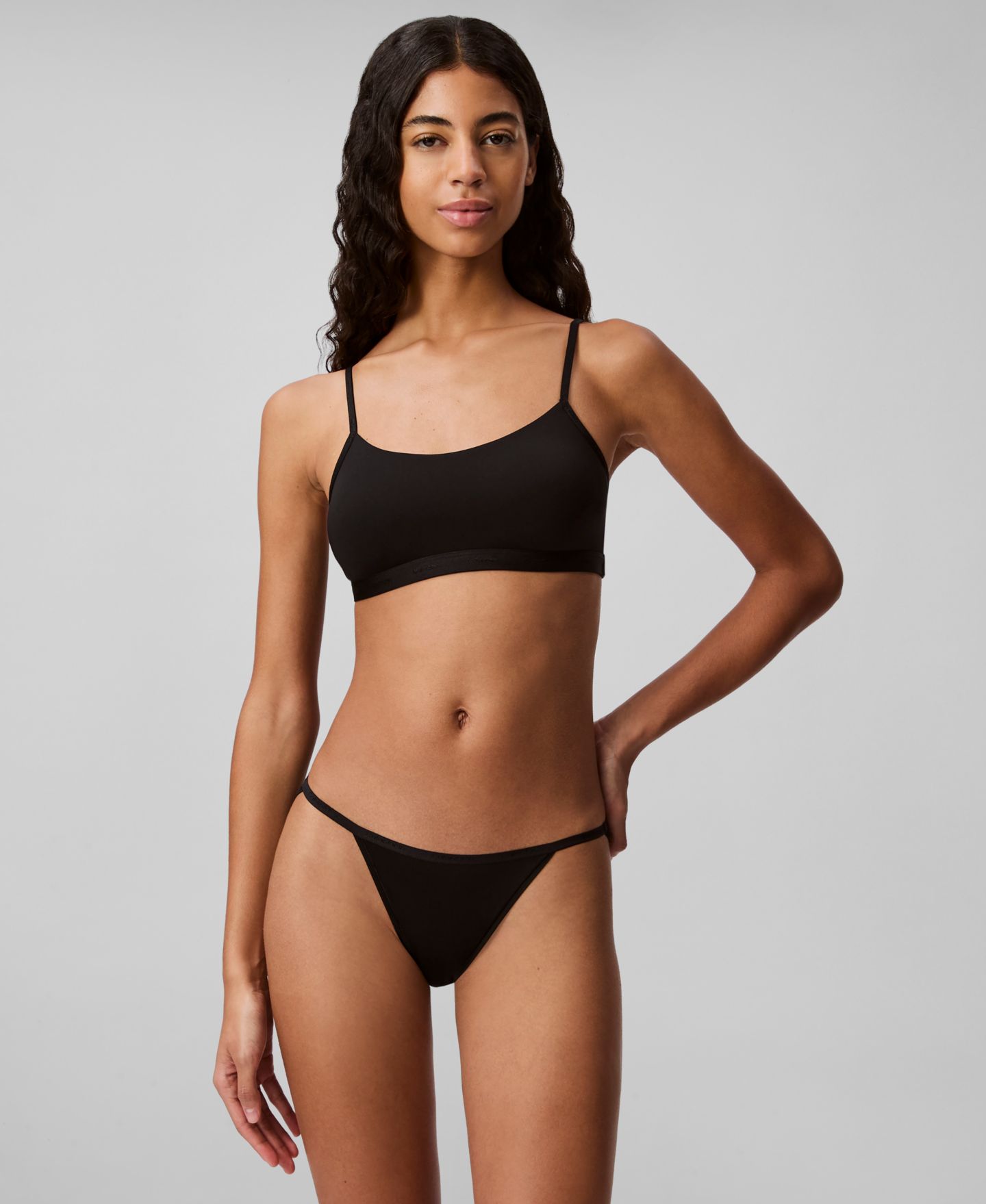 Бралетт Body, лёгкая чашка — Calvin Klein, цвет: Чёрный — фото 3