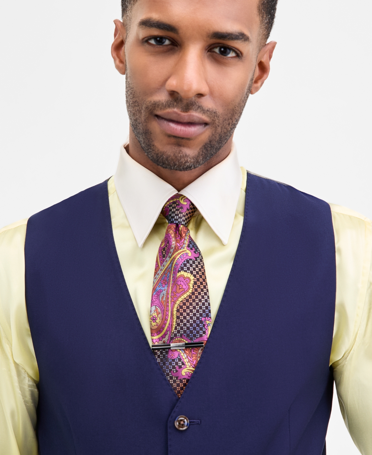 Tayion Collection Men's Classic-fit Solid Suit Separate Vest In Blue