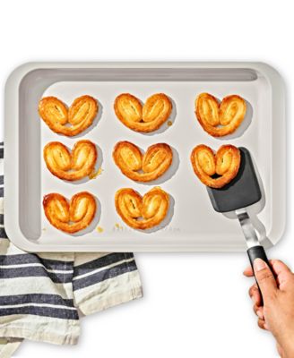 Good Grips Nonstick Pro Ceramic Quarter Sheet Pan  