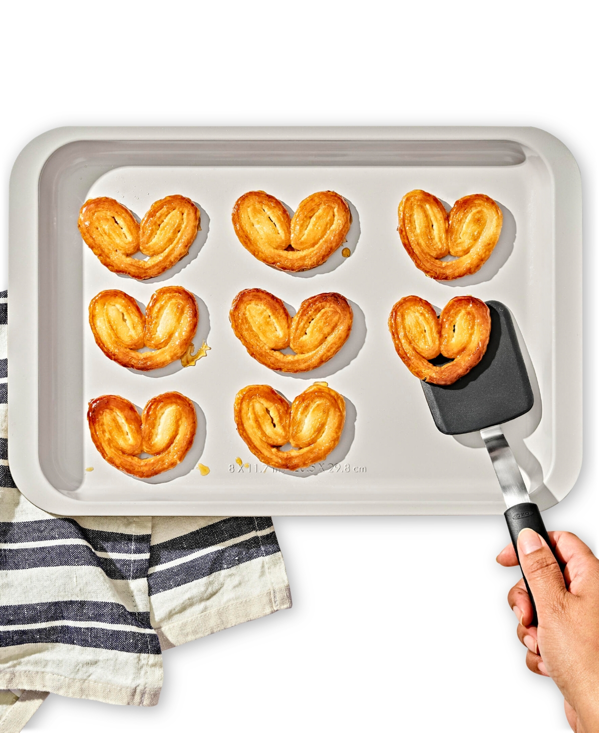 Oxo Good Grips Nonstick Pro Ceramic Quarter Sheet Pan In No Color