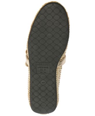 Women's Esme Round Toe Ballet Flats