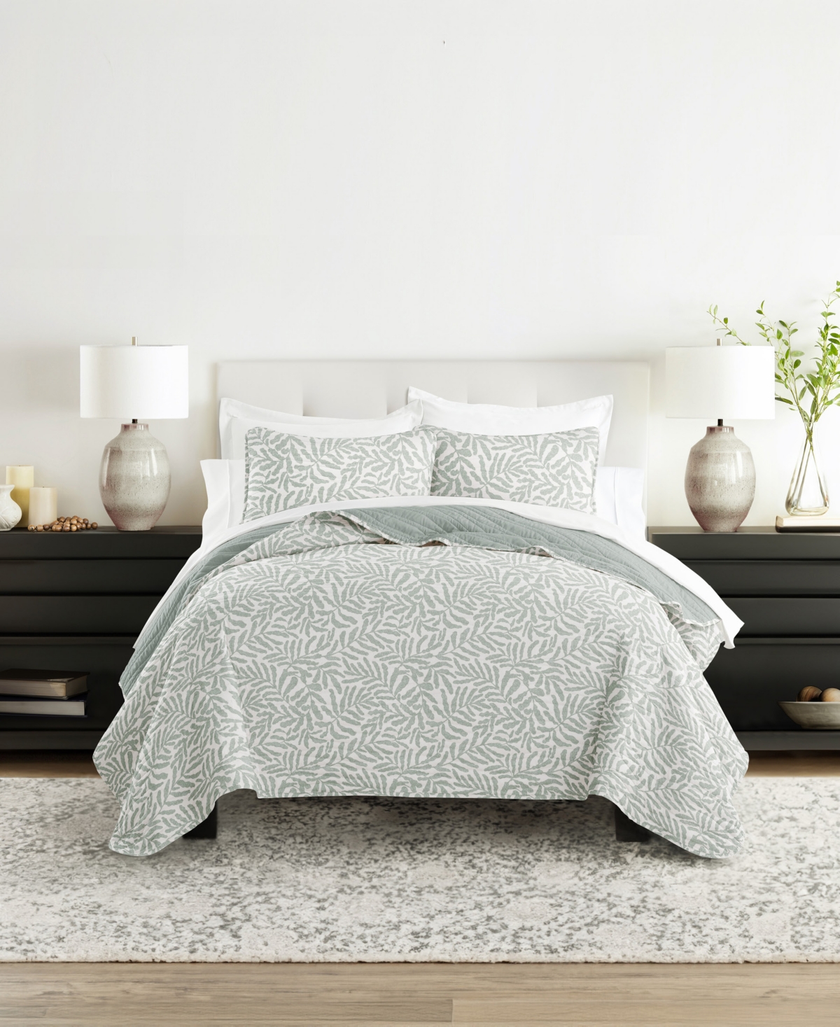 Ienjoy Home Tossed Ferns Reversible 2-pc. Quilt Set, Twin/twin Xl