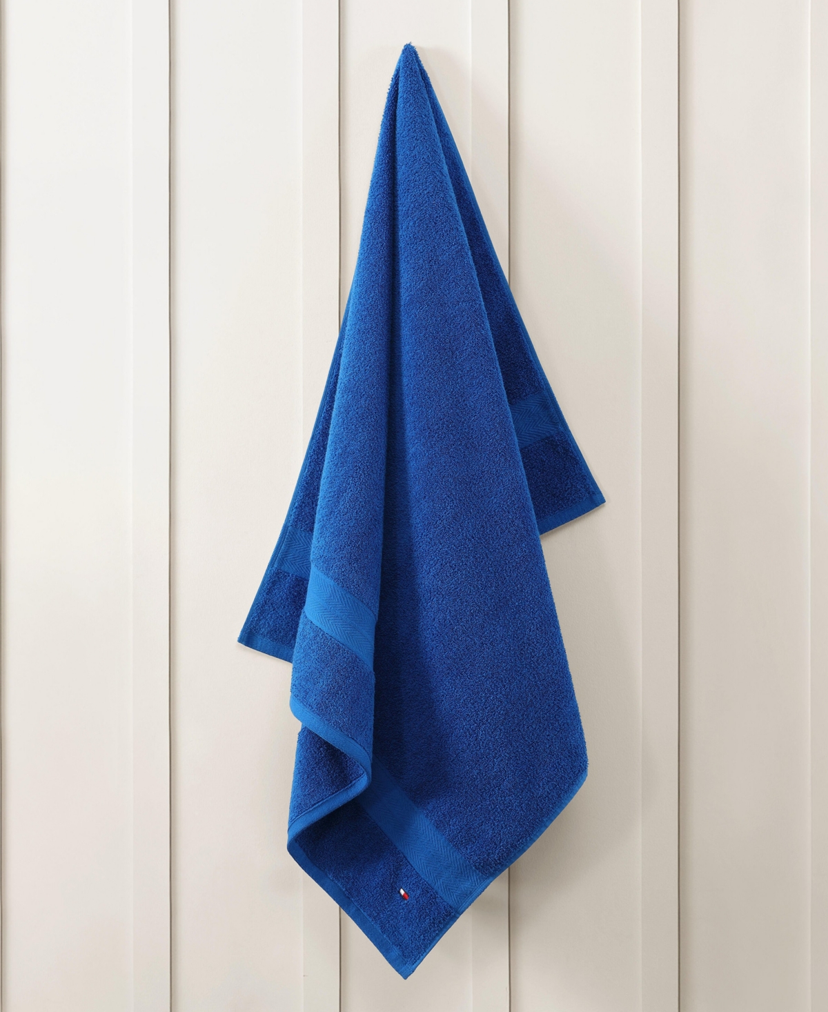 TOMMY HILFIGER HOME MODERN AMERICAN SOLID COTTON BATH TOWEL, 30" X 54" 