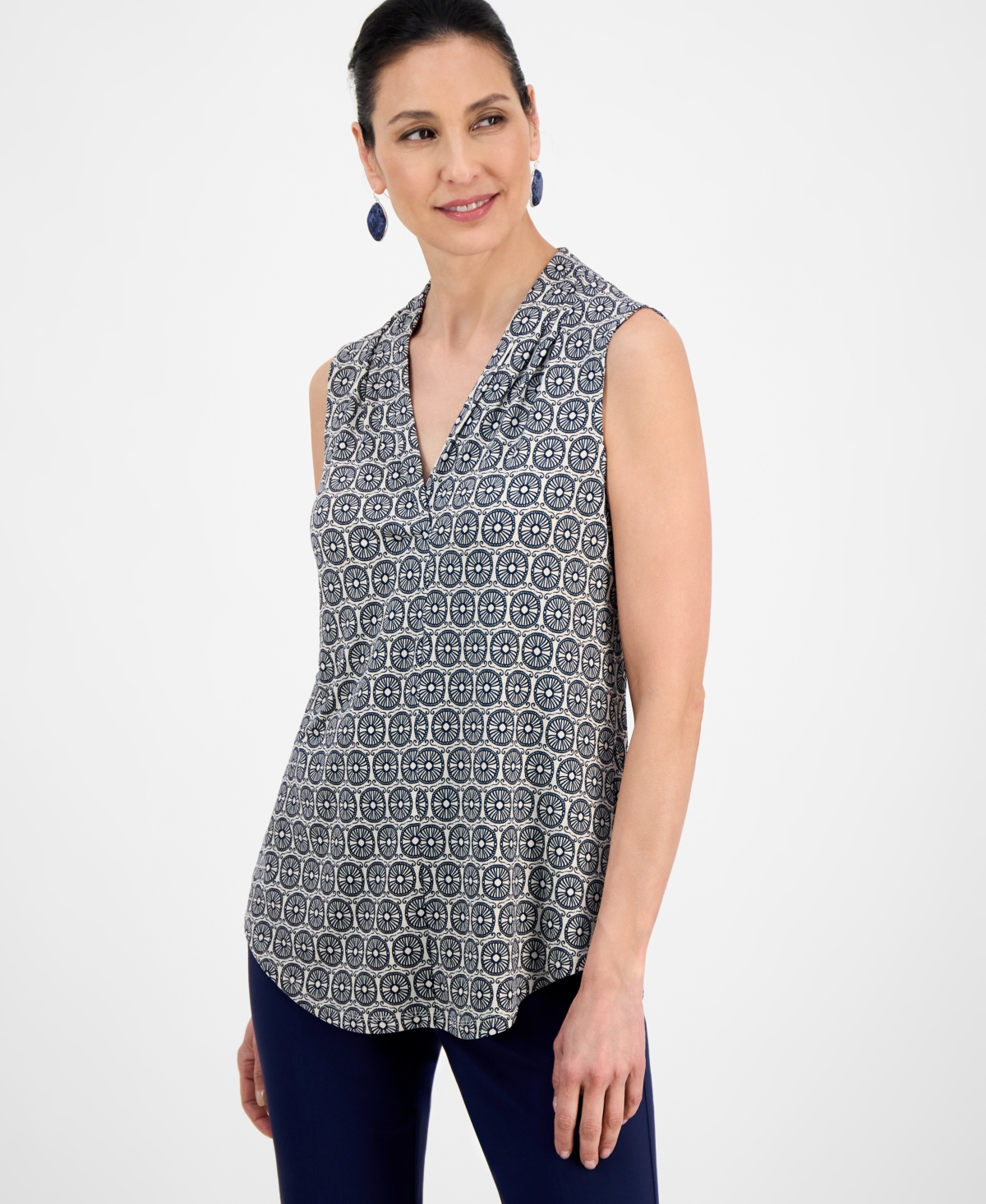 Women's Printed V-Neck Sleeveless Knit Blouse, Exclusively at Macy's - Blue Rivera Combo
