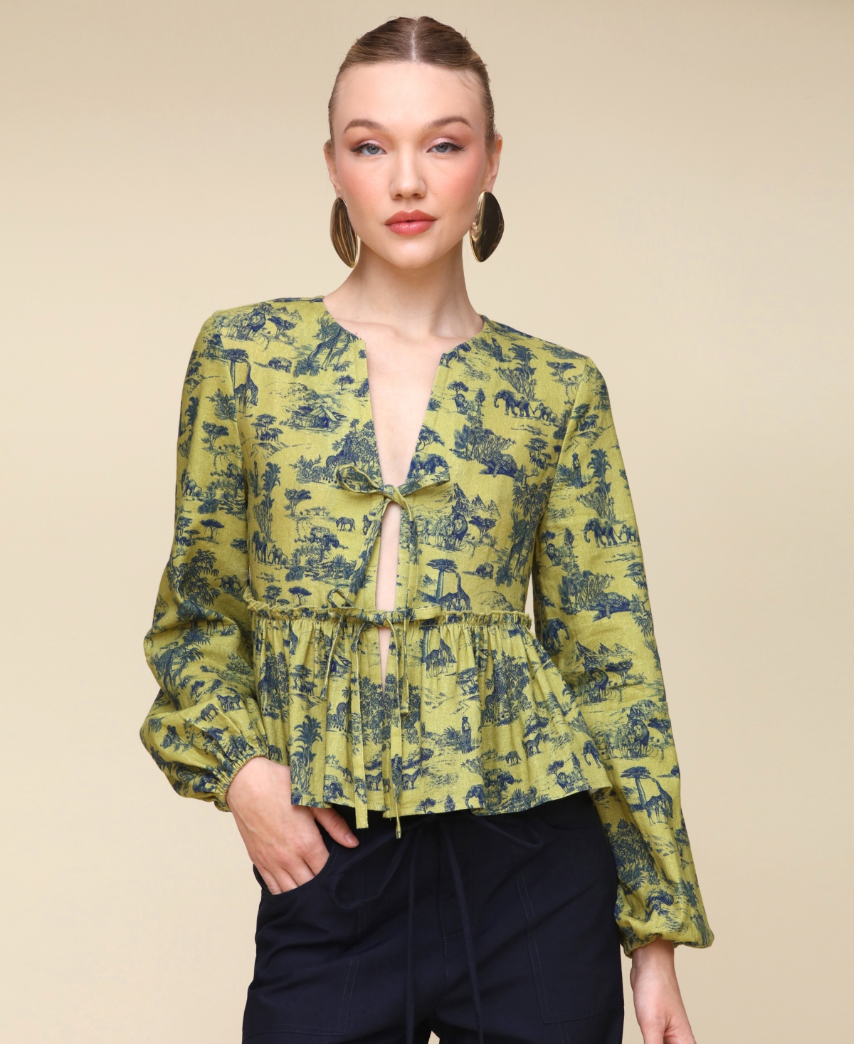 Avec Les Filles Balloon Sleeve Ruffled Shirt In Savanna Toile,olive,navy