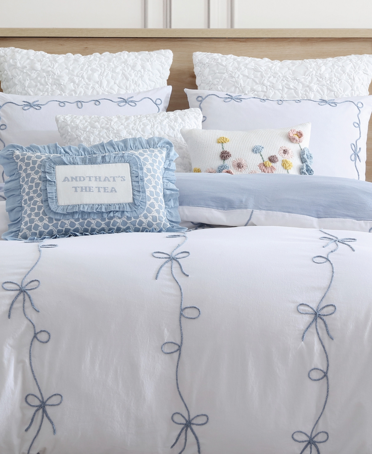 Chf Sasha Bows 3-pc. Comforter Set, King In Blue