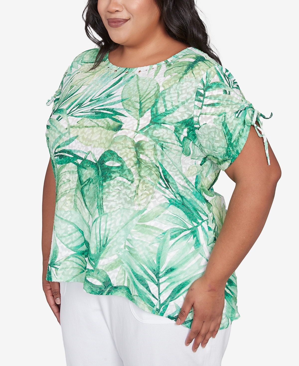 Alfred Dunner Plus Size Rise And Shine Monotone Tropical Leaf Top In Lime