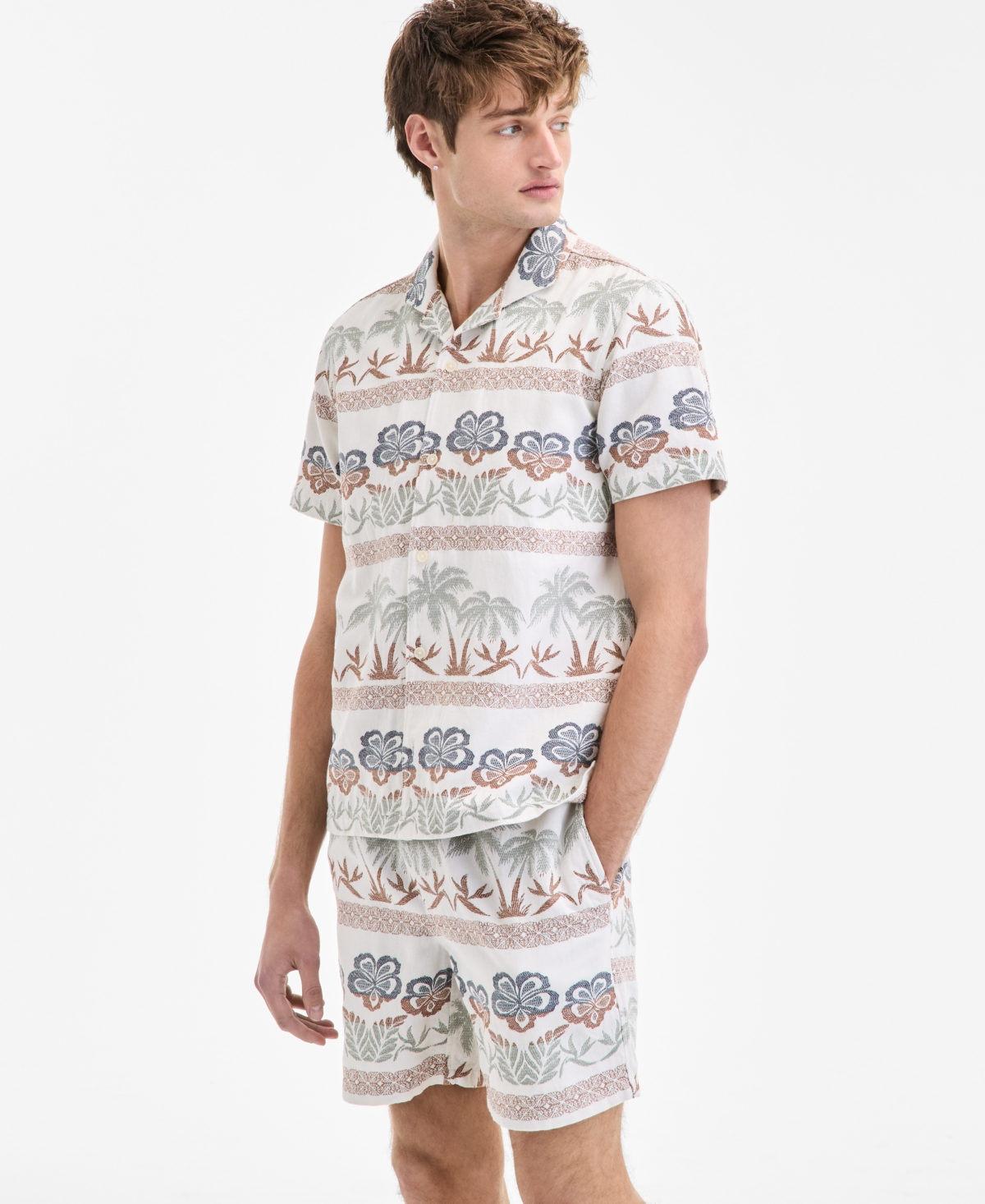 Men's Ace Short Sleeve Printed Button-Front Camp Shirt, Exclusively at Macy's - Vintage White