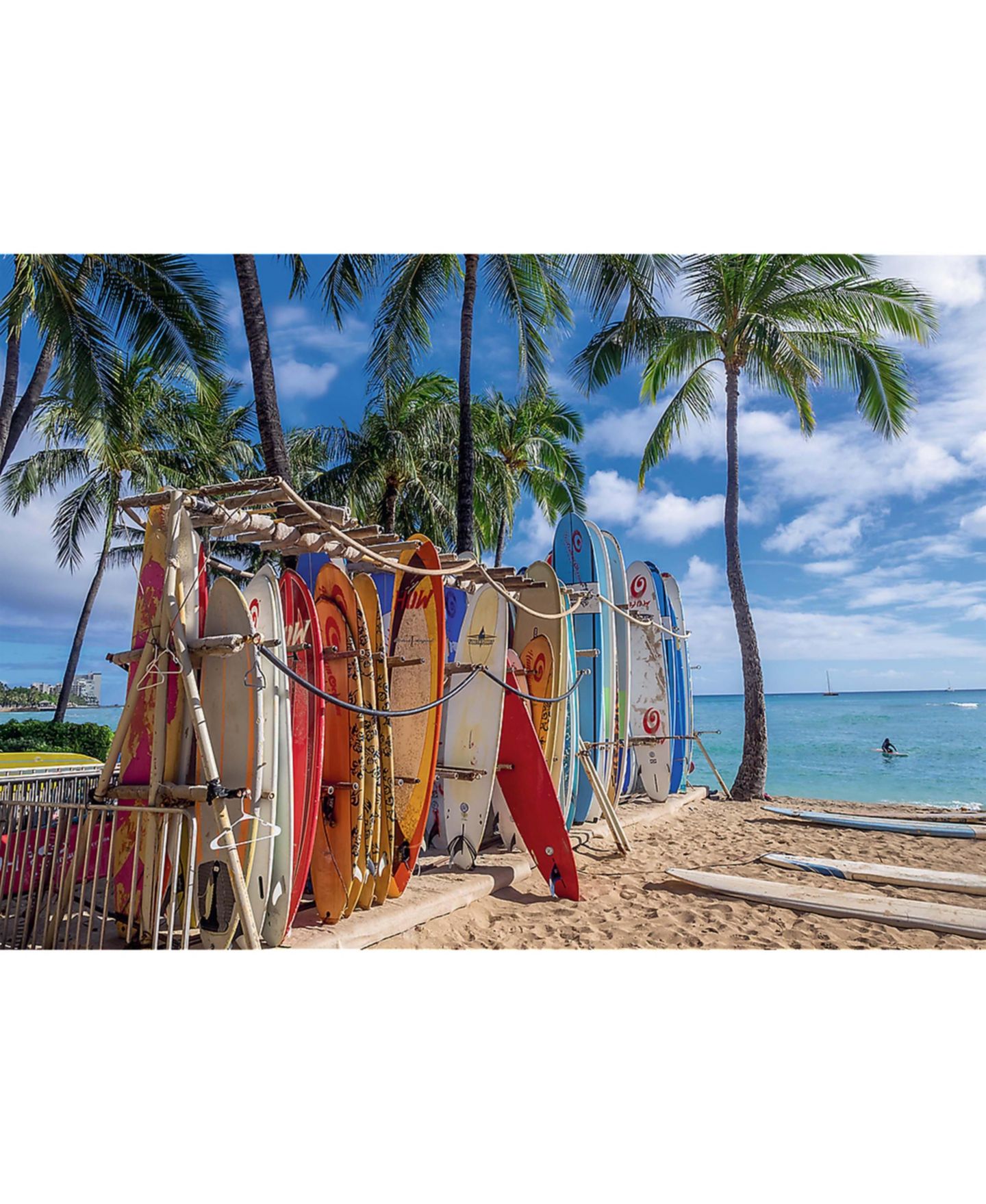 Детский пазл Trefl Red 1000 Piece Puzzle - Waikiki Beach, цвет: Разноцветный — фото 3