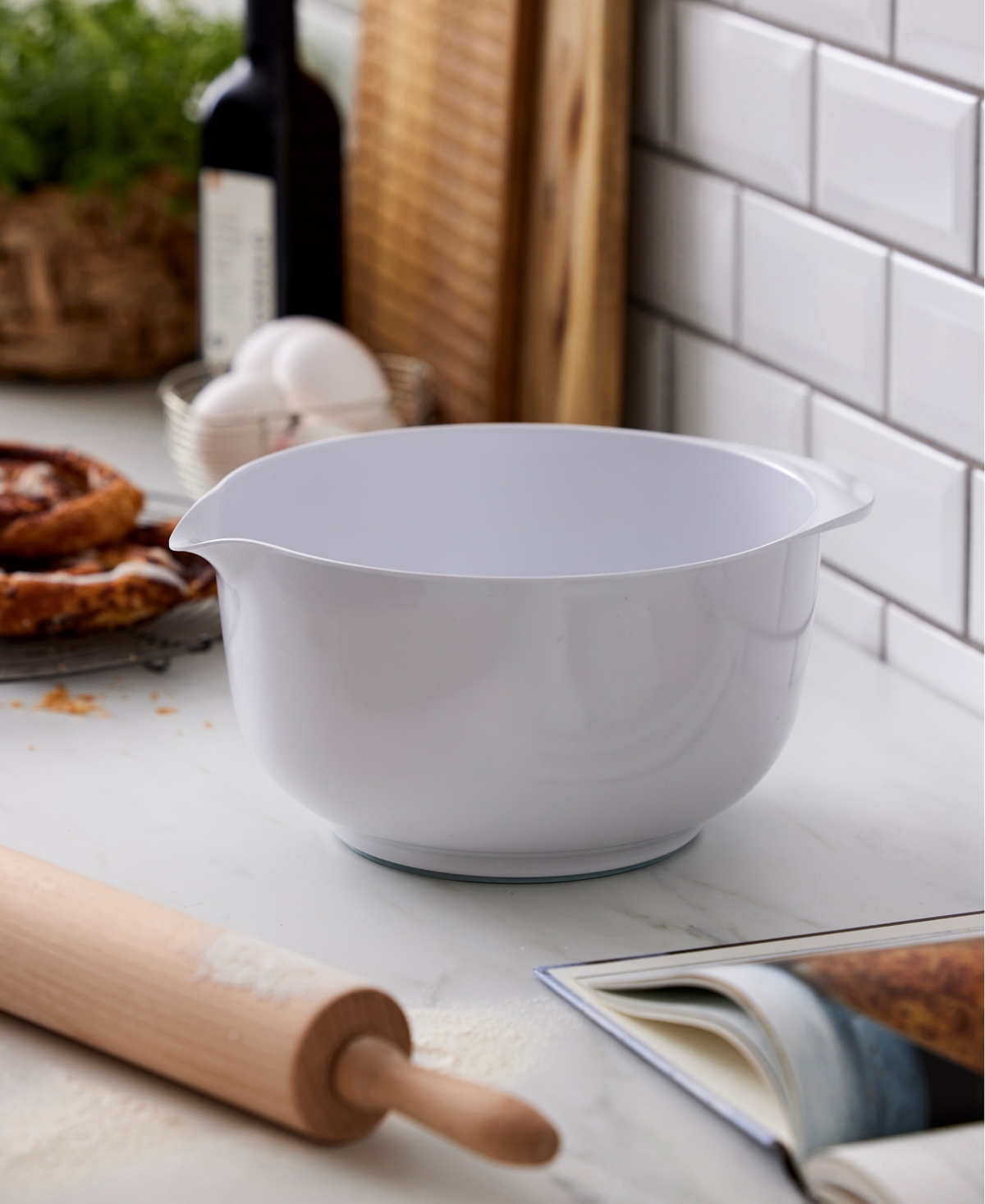 Rosti Margrethe 5.3-quart Mixing Bowl With Lid In White