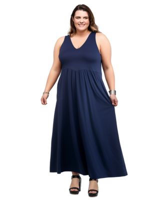 Plus Size Maxi Sleeveless Dress with Pockets