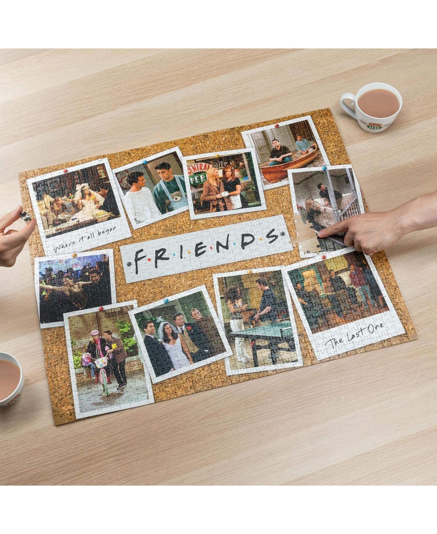 Детский пазл Paladone Products Ltd. Friends TV Show Collage 1000 Piece Puzzle, Ages 8+ — фото 4