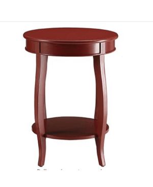 Round Solid Wood End Table with Shelf – Classic Design and Extra Storage