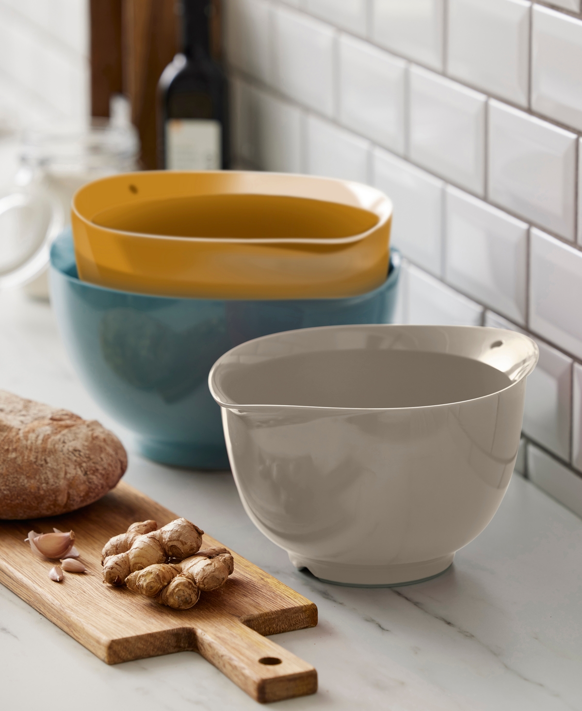 Rosti Victoria 3-quart Mixing Bowl In Curry