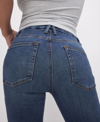 Good Petite Mid-Rise Flare-Leg Jeans
