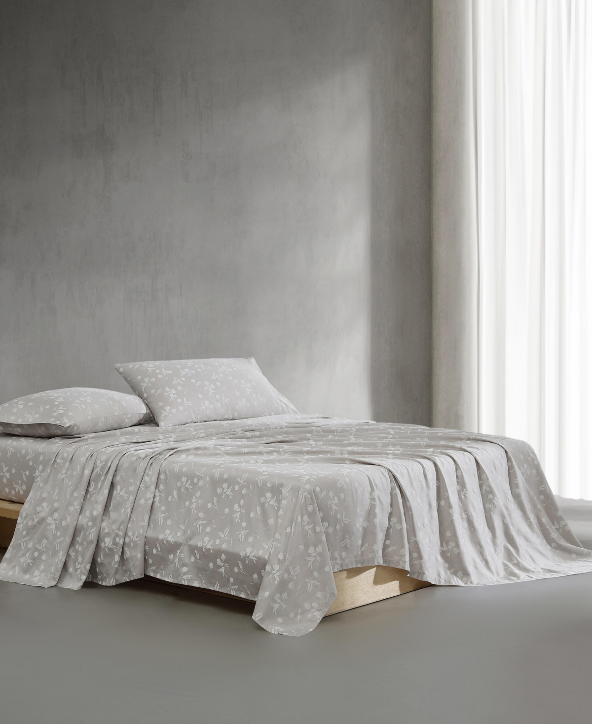 Closeout! Calvin Klein Printed 300-Thread Count Cotton Sateen 4-Pc. Sheet Set, King