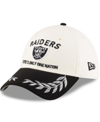 New Era - Men's Cream/Black Las Vegas Raiders 2025 NFL Draft 39THIRTY Flex Hat
