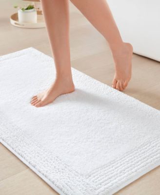 Splendor Reversible Tufted Cotton Bath Rug, 24" x 44"