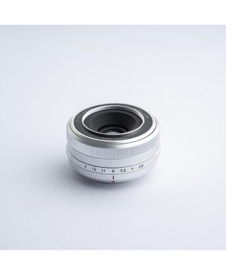 AF 27mm f/2.8 Lens