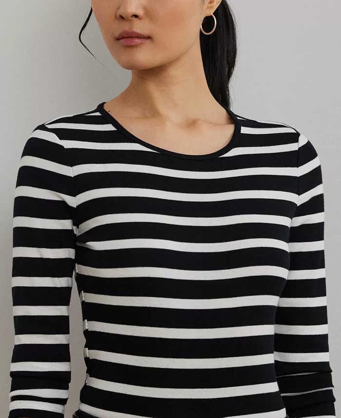 Long-Sleeve Stretch T-Shirt - thumbnail 8