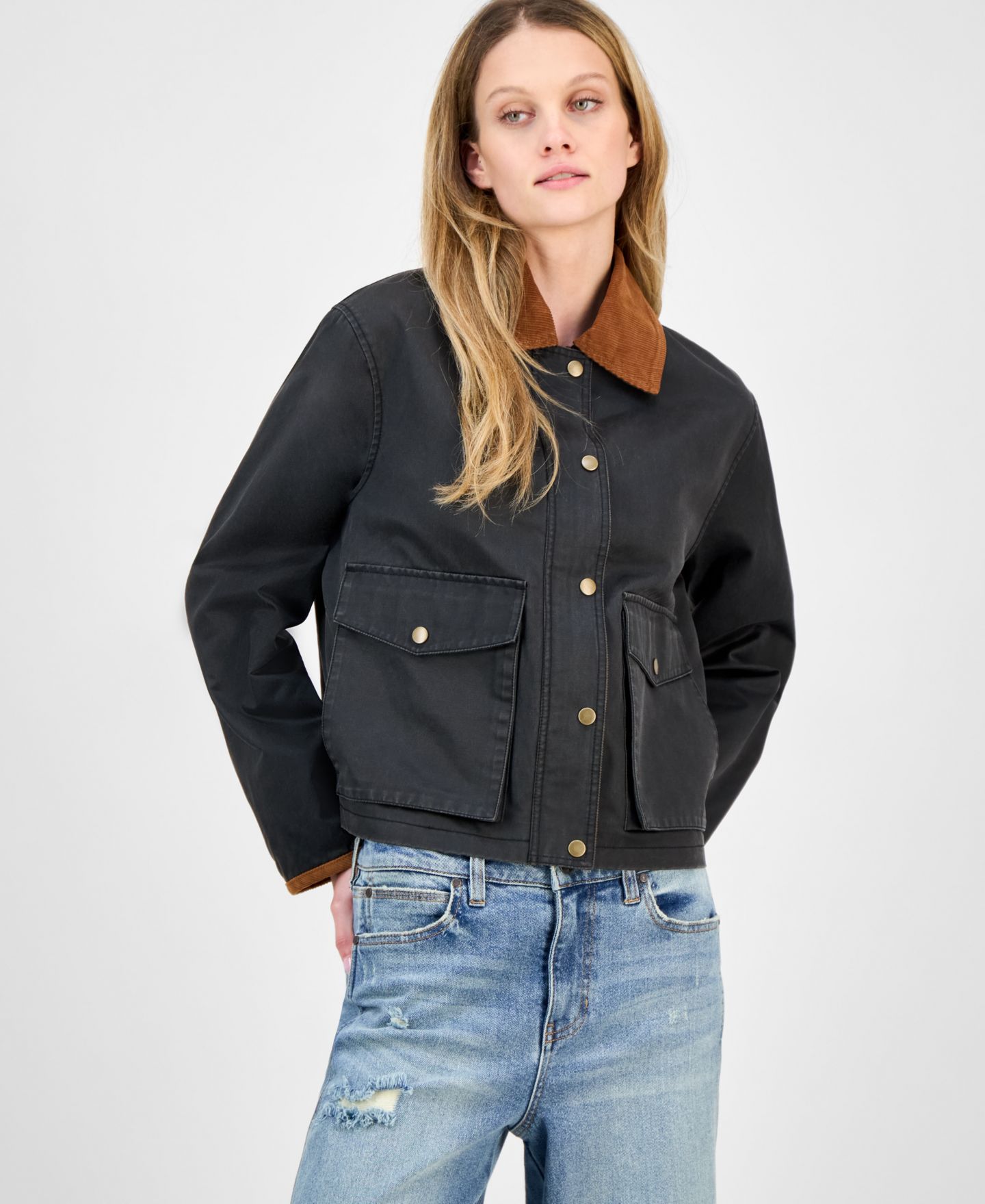 Женская куртка CoffeeShop Juniors' Corduroy-Collar Barn, цвет: Чёрный — фото 1