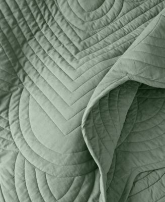 Bailey Scallop 3-Pc. Quilt Set, Full/Queen, Macy's Exclusive