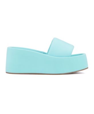 Women's Uproar Wedge Sandal