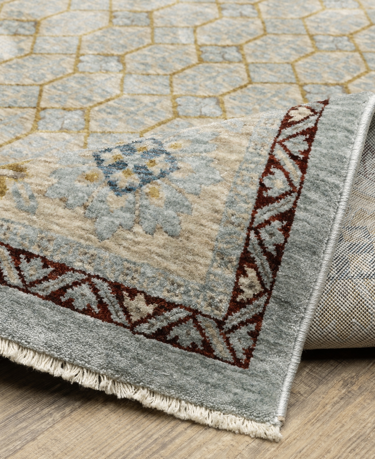 Oriental Weavers Capella CAP02 7'10"x10'10" Area Rug