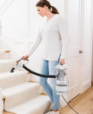 Navigator Lift-Away ADV Upright Vacuum