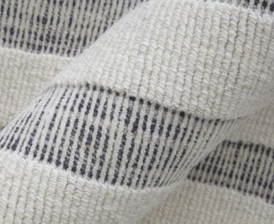 Peconic T8009 5'x8' Area Rug