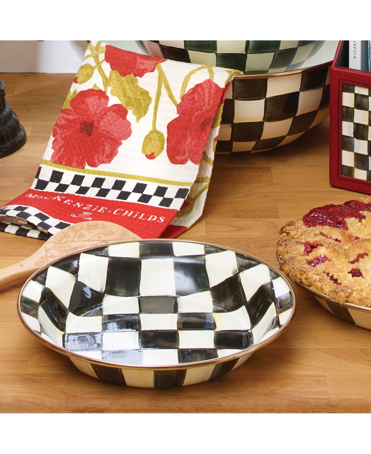 Mackenzie-childs Courtly Check Enameled 9.5" Pie Plate In Multi