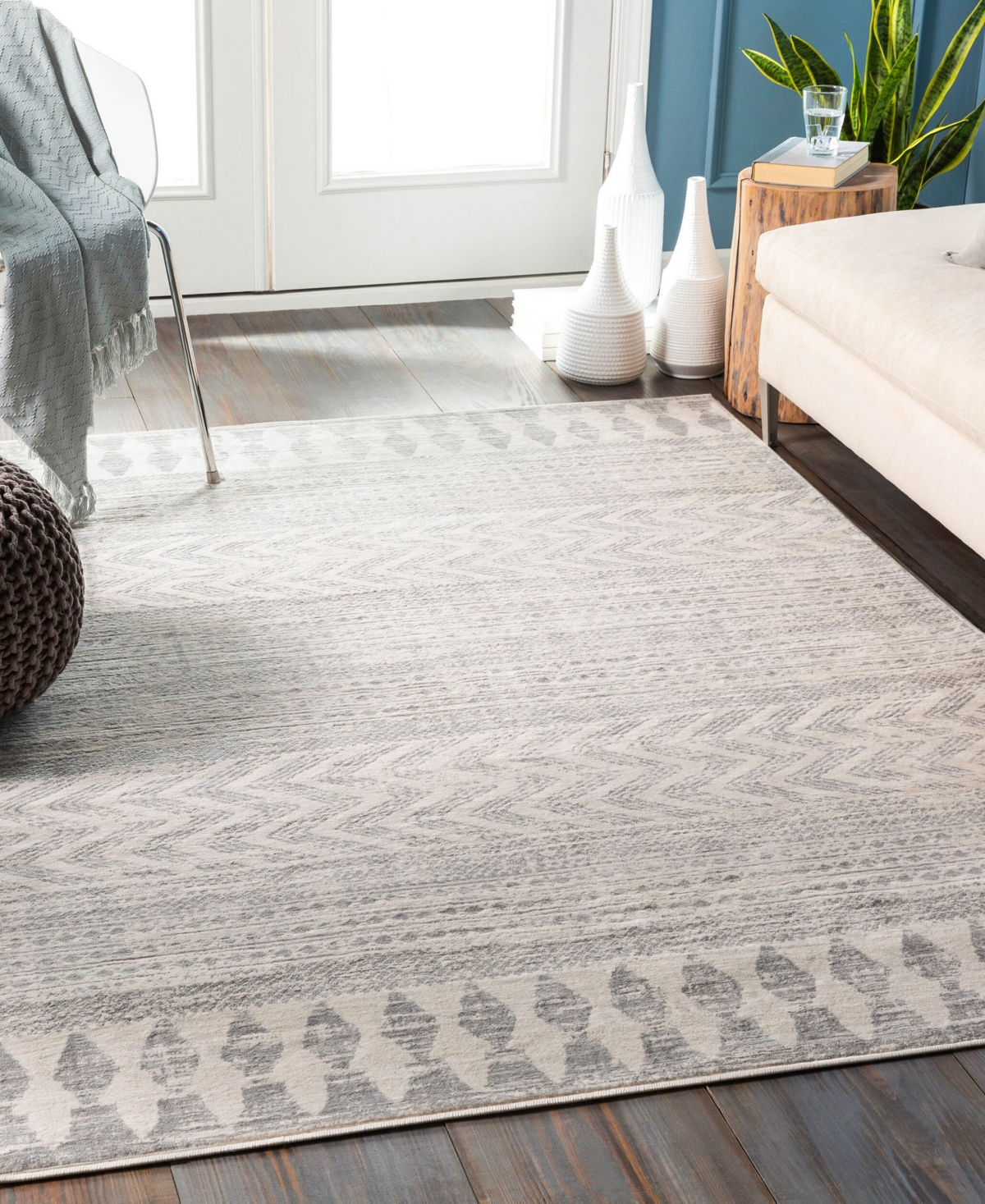Livabliss Roma Rom 2329 Rug Collection