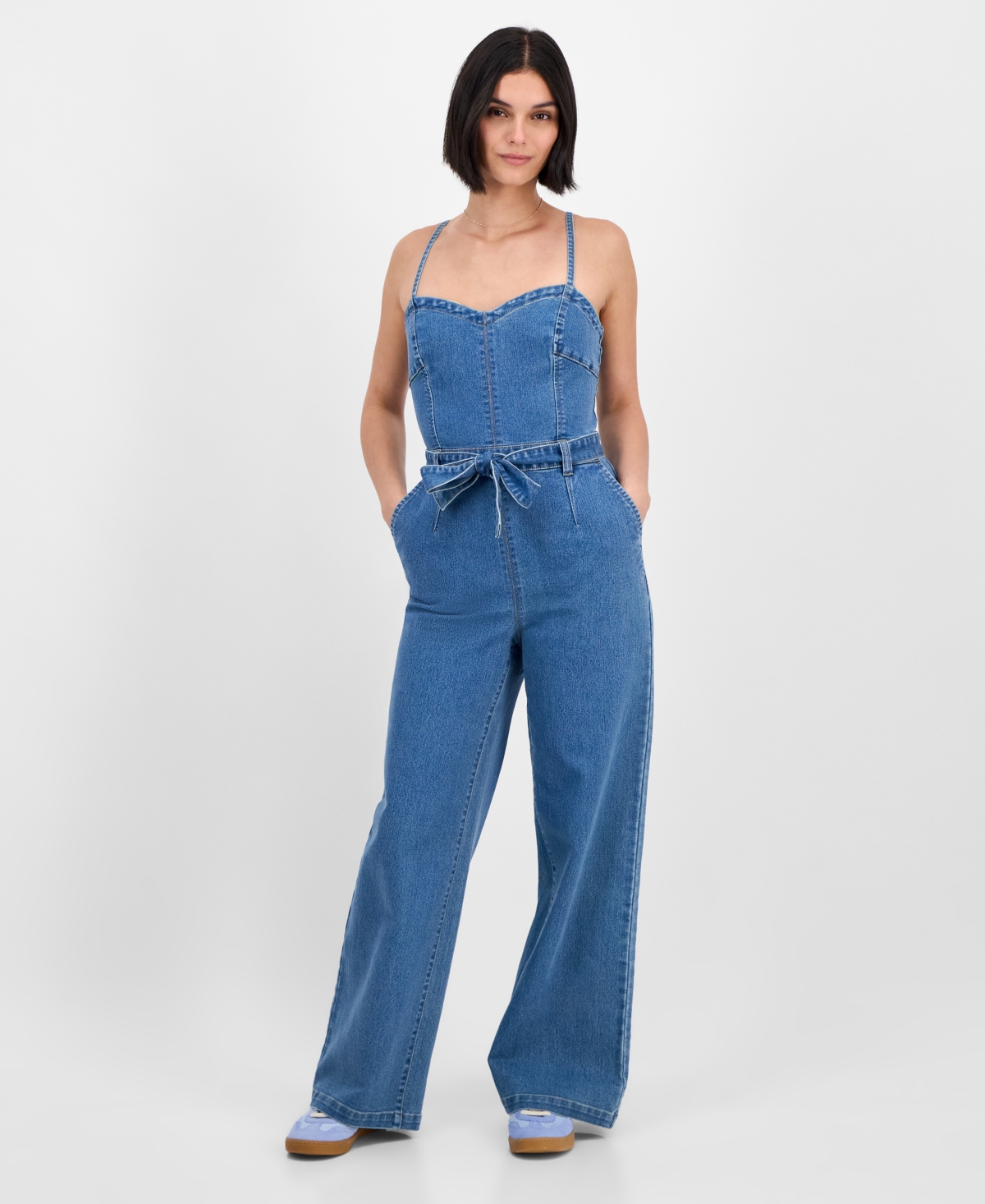 Juniors' Sweetheart-Neck Sleeveless Denim Jumpsuit - Rinse Wash
