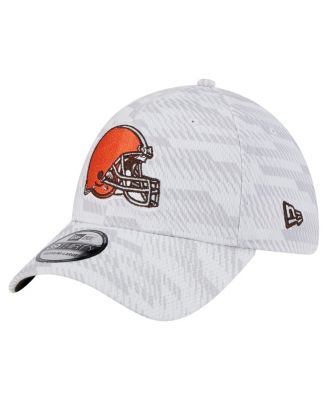 New Era - Men's White Cleveland Browns Gameday Graded 39THIRTY Flex Hat