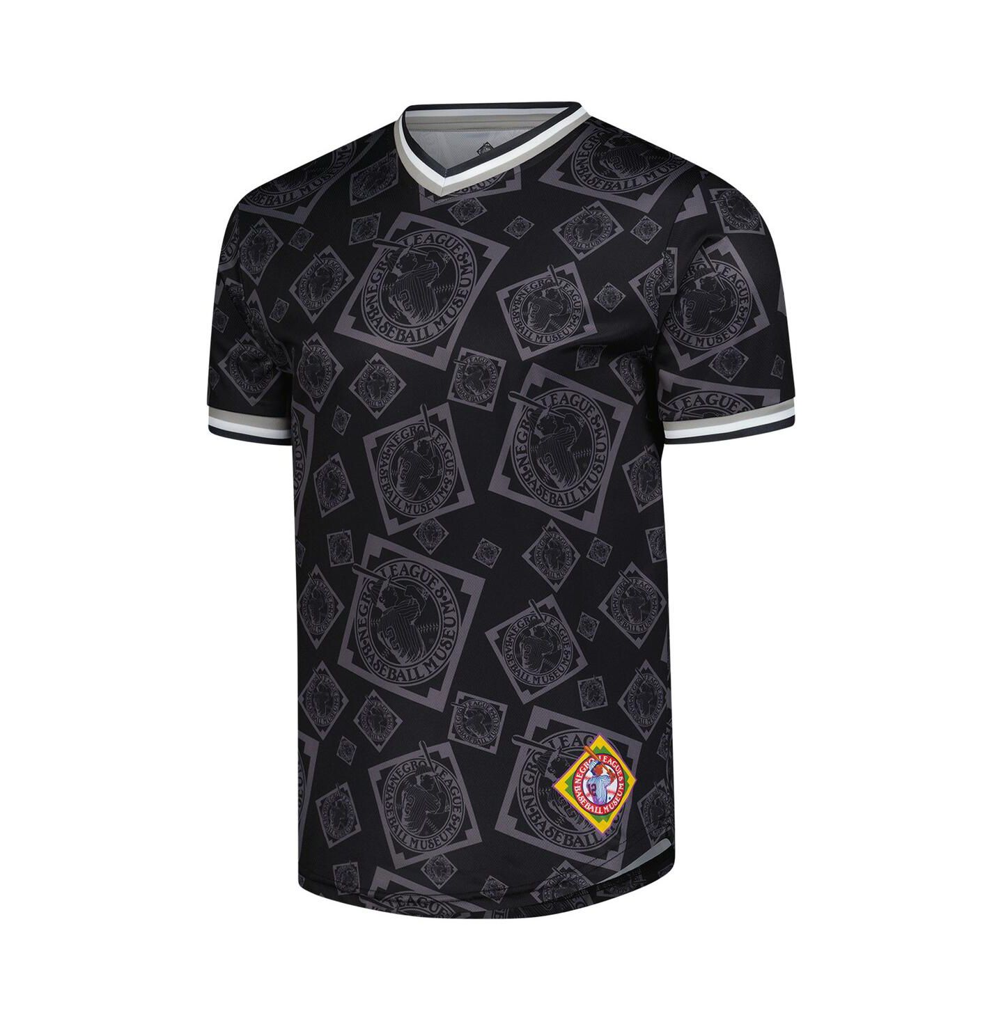 Мужской топ Stitches Black Negro League Baseball Allover Print V-Neck Baseball Jersey — фото 2