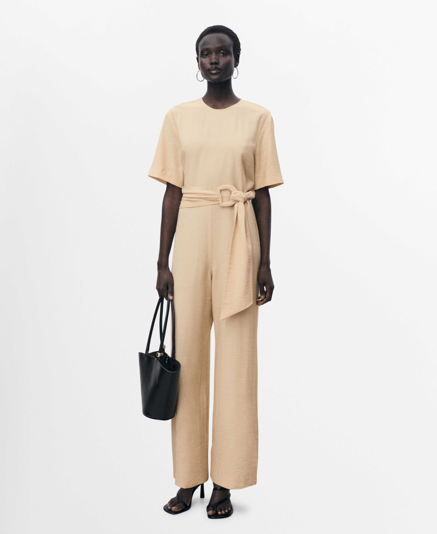 Женский комбинезон MANGO Straight-Fit Short-Sleeved Jumpsuit, цвет: Экрю — фото 1