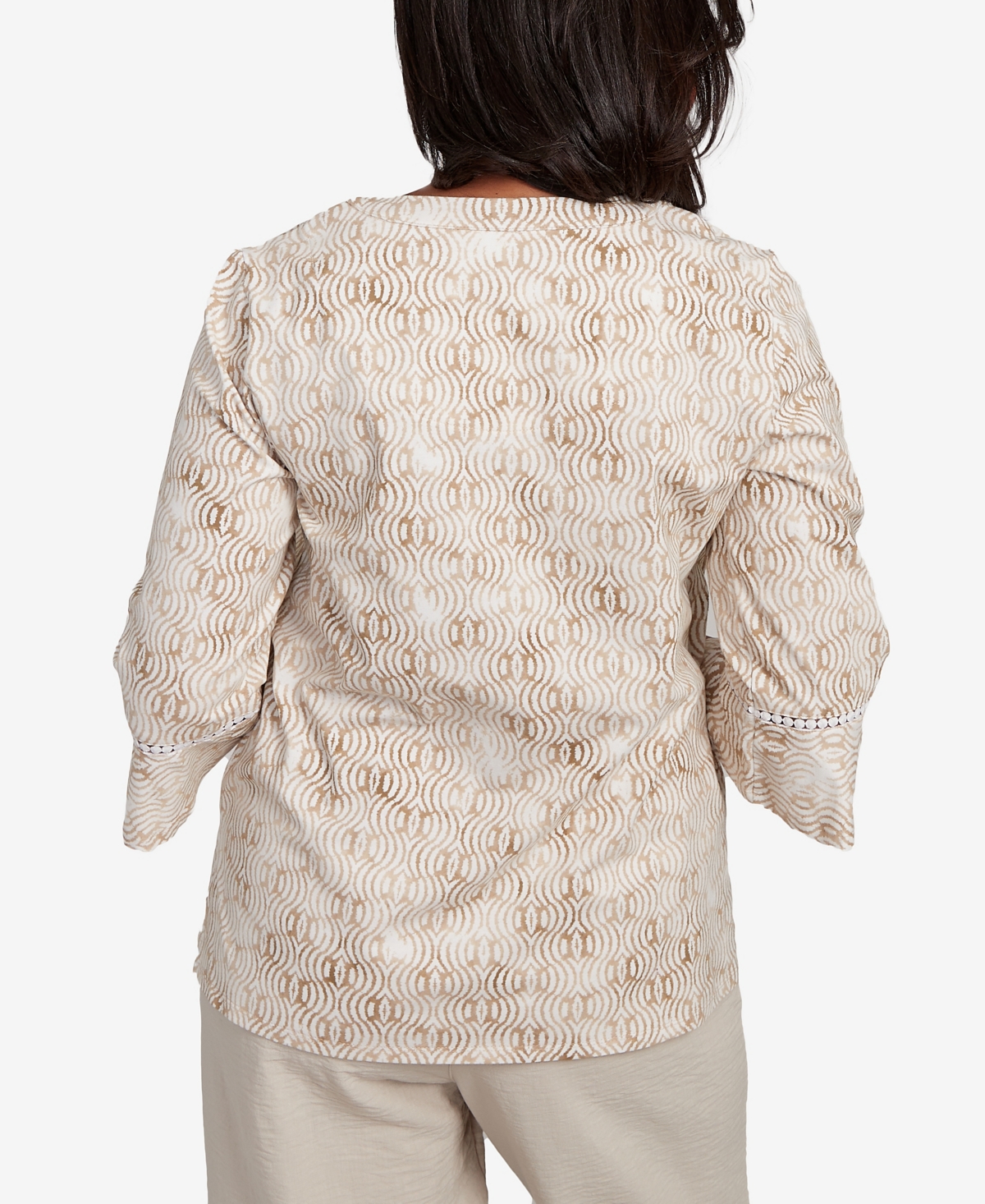 Alfred Dunner Petite Copper Canyon Printed Floral Bell Sleeve Embroidered Top In Nude