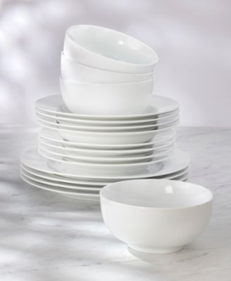 Essential Classic Rim 16 Pc. Dinnerware Set, Service for 4