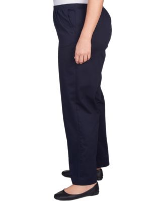 Plus Size Mid-Rise Straight Leg Short Length Casual Pants